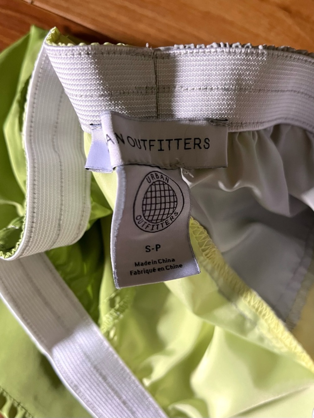 Urban Outfitters Nylon Running Shorts Small - Picture 5 of 12